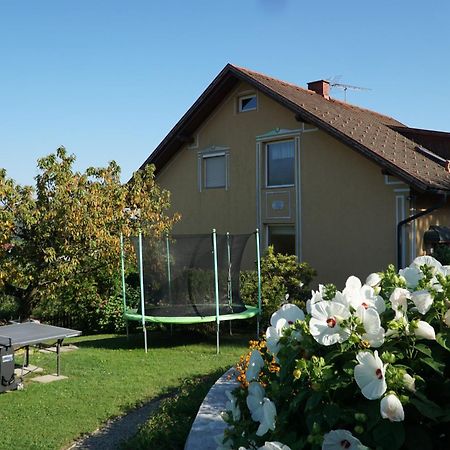 Ferienwohnung Familie Hartinger Riegersburg Extérieur photo